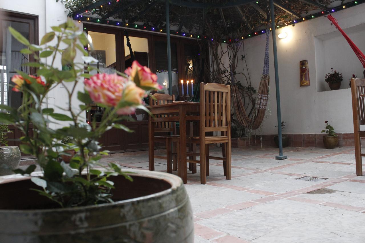 Hostel Casa Blanca Sucre Zewnętrze zdjęcie